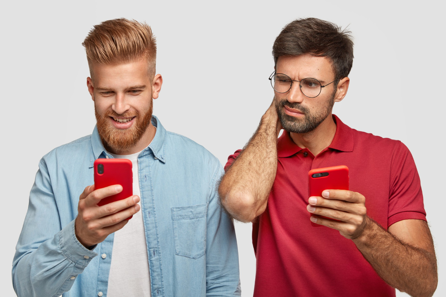 Agente di IA per WhatsApp: confronto con chatbot e assistenza umana